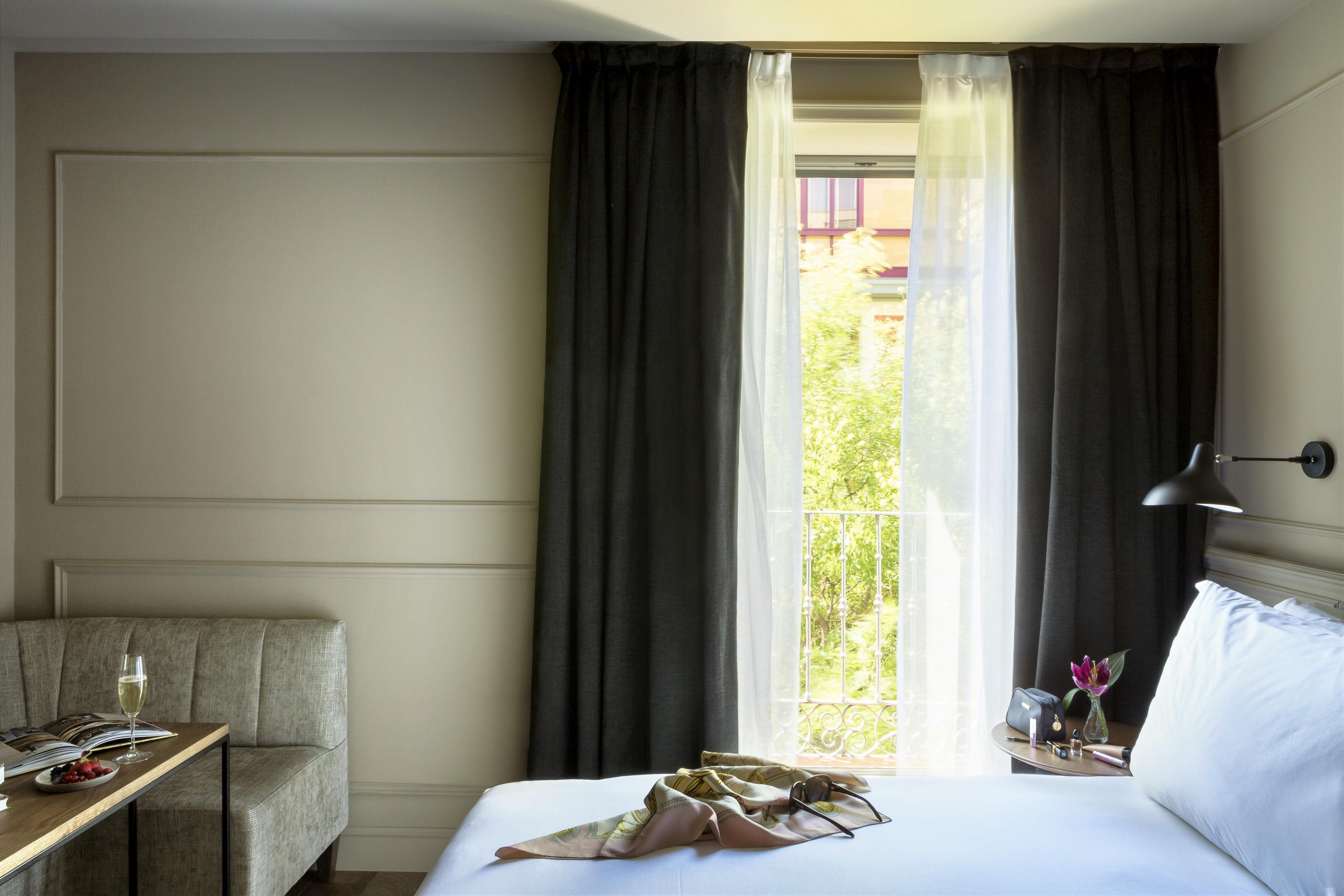 Hotel Tótem Madrid, A Small Luxury Of The World