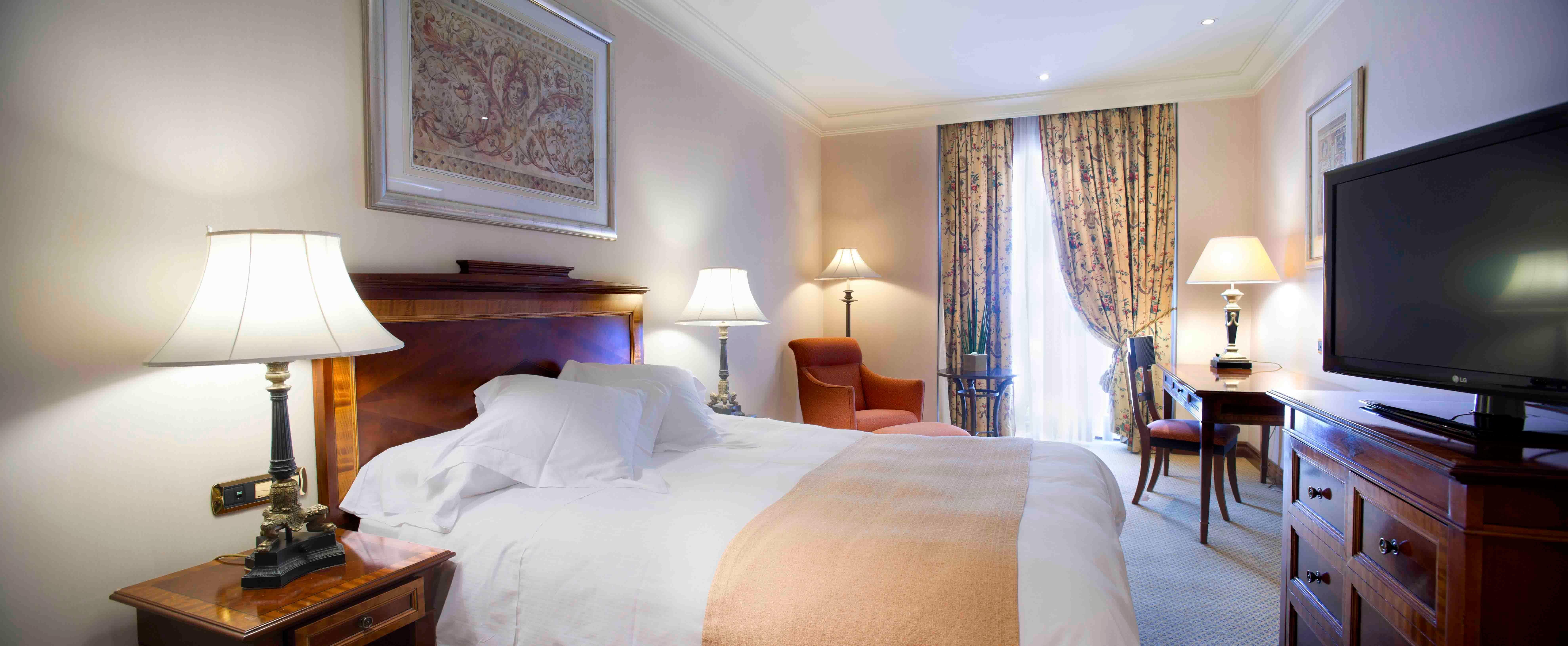 Intercontinental By Ihg Hotel