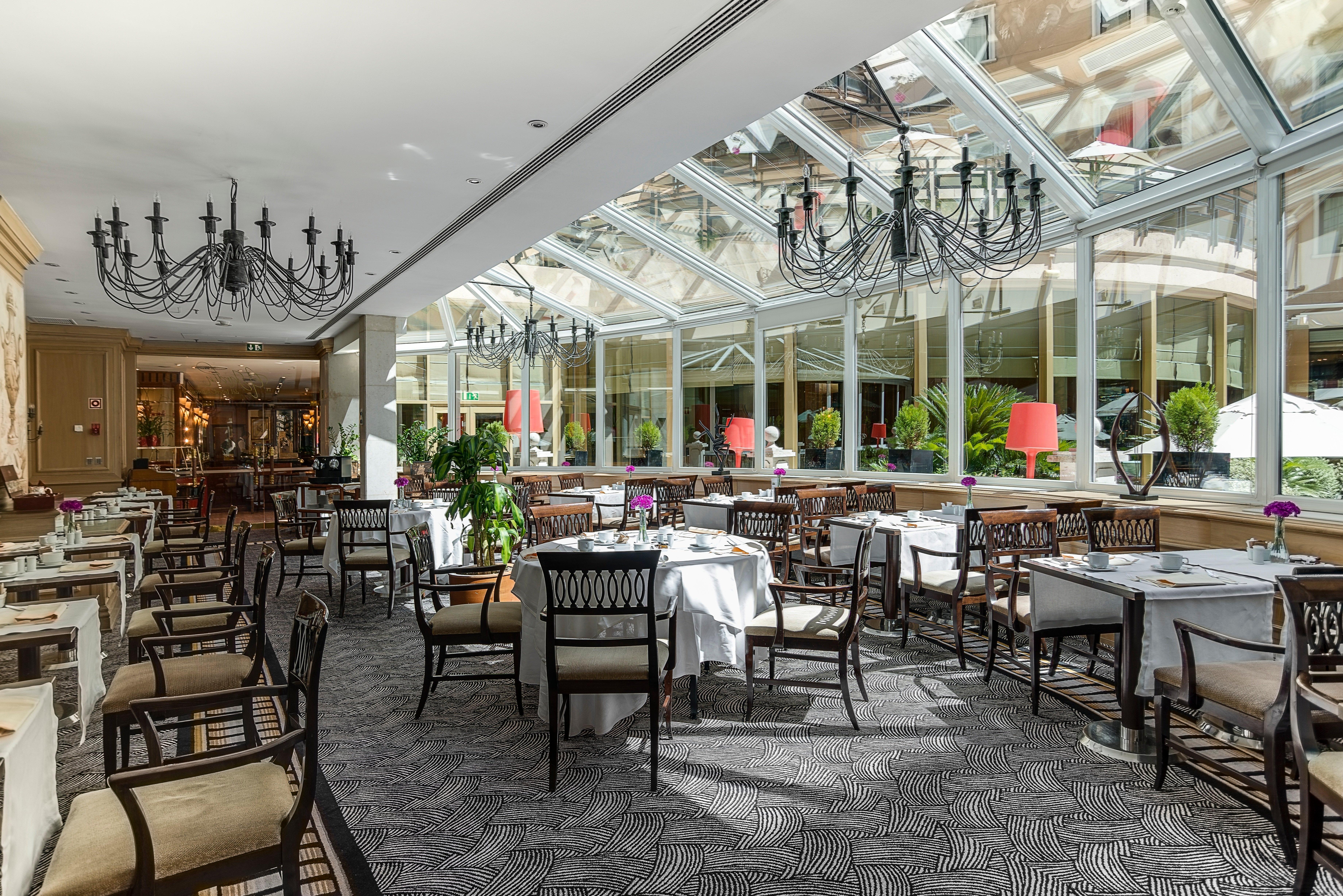 Intercontinental By Ihg Hotel Madrid