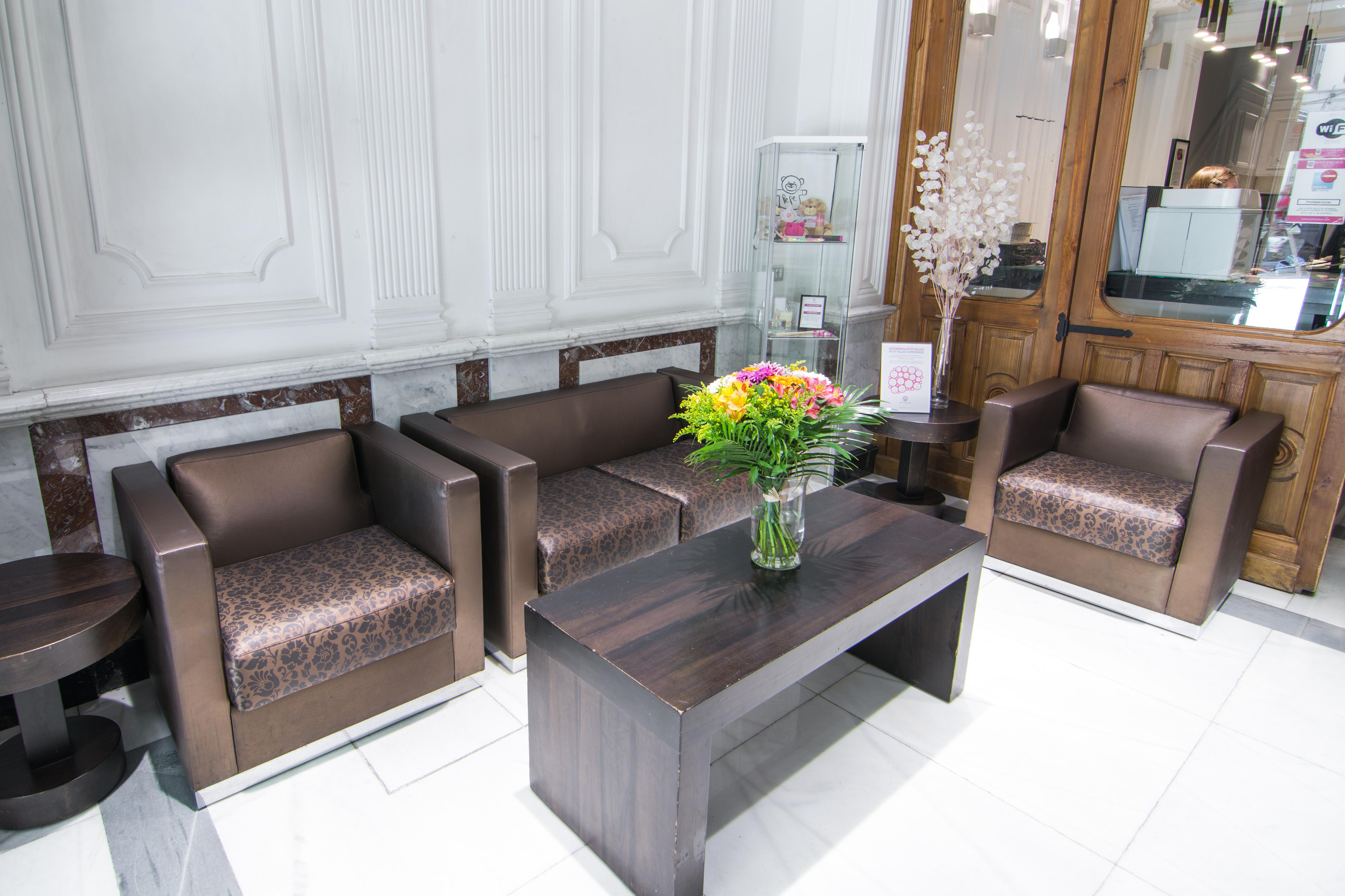 Petit Palace Arenal 3*