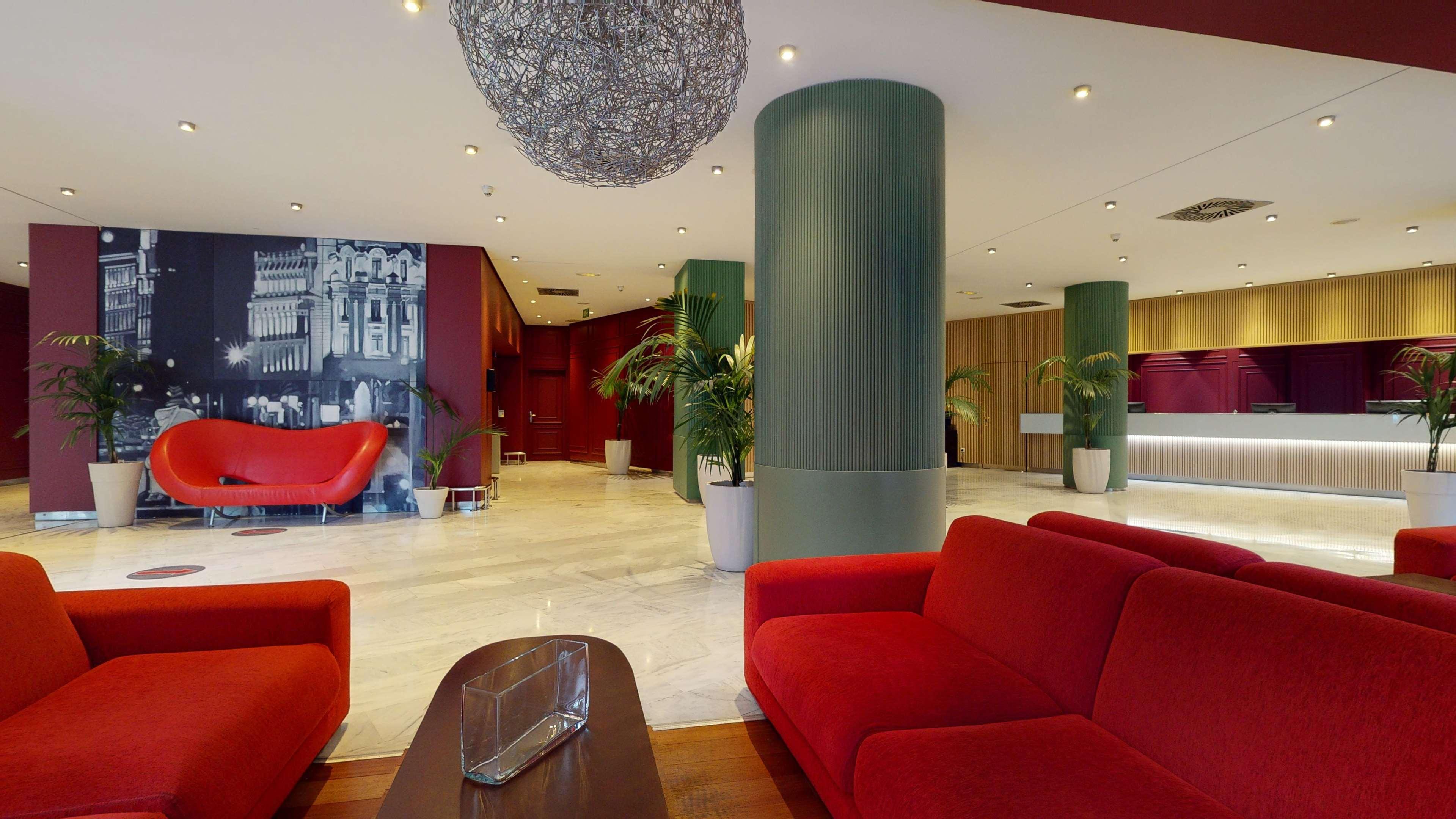Hotel Radisson Red Madrid