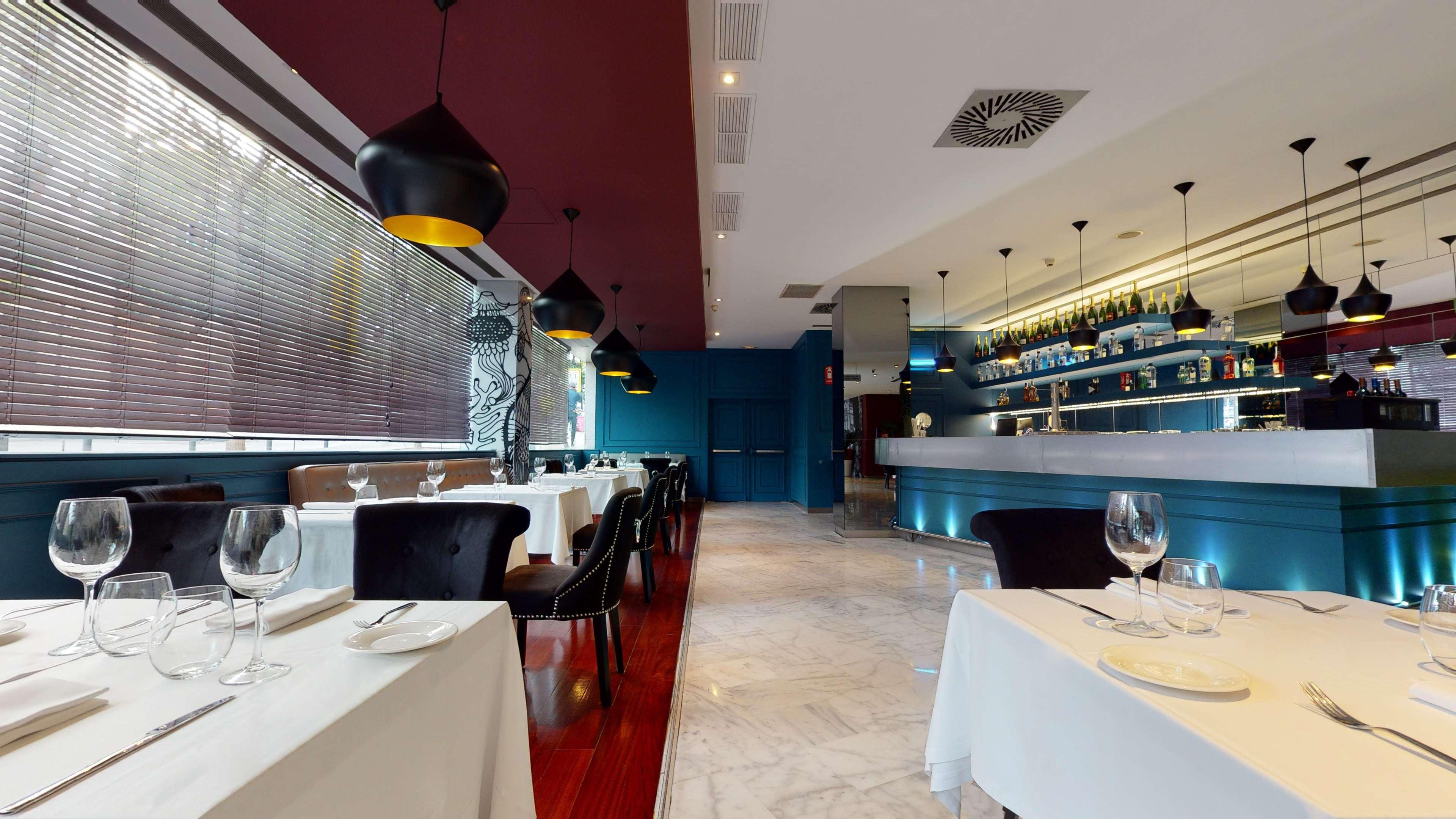 Radisson Red 4* Madrid
