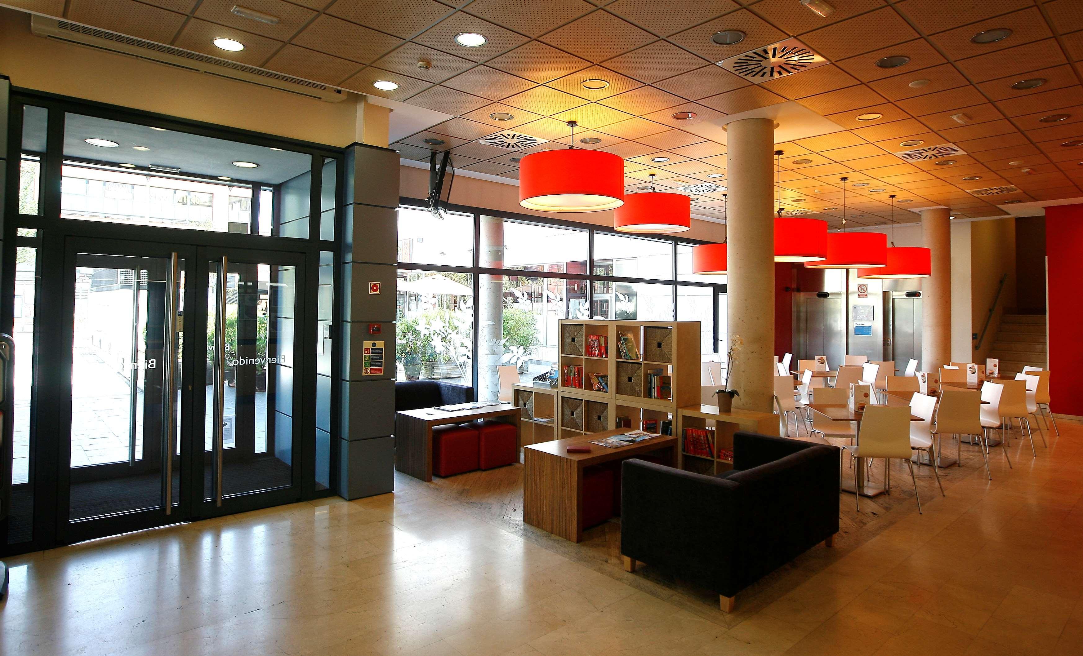 Travelodge Torrelaguna Hotel