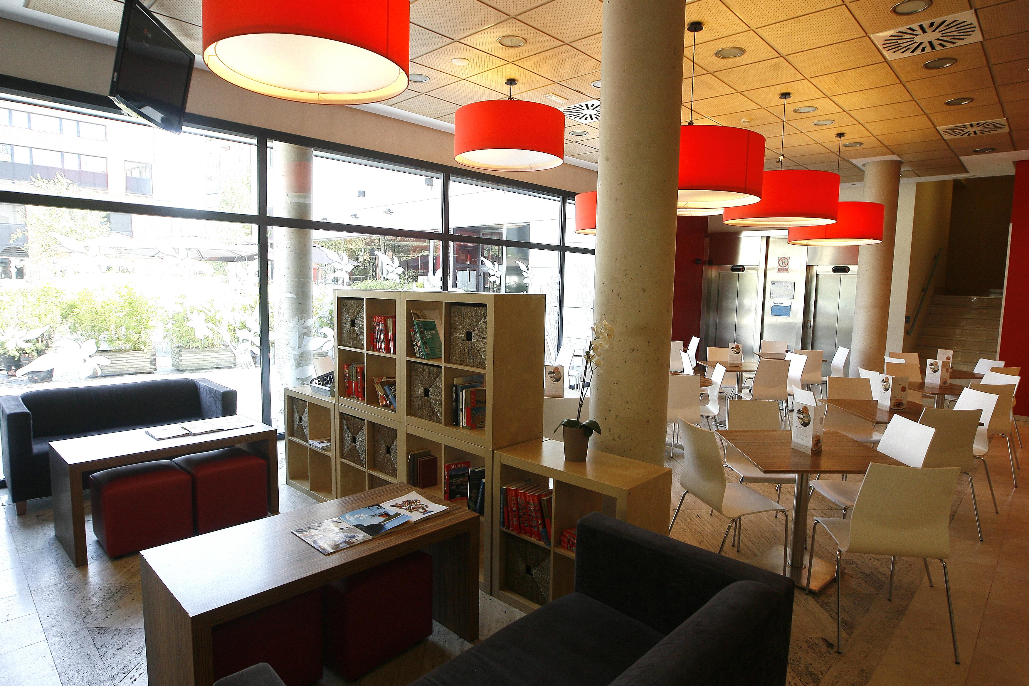 Hotel Travelodge Torrelaguna 3*