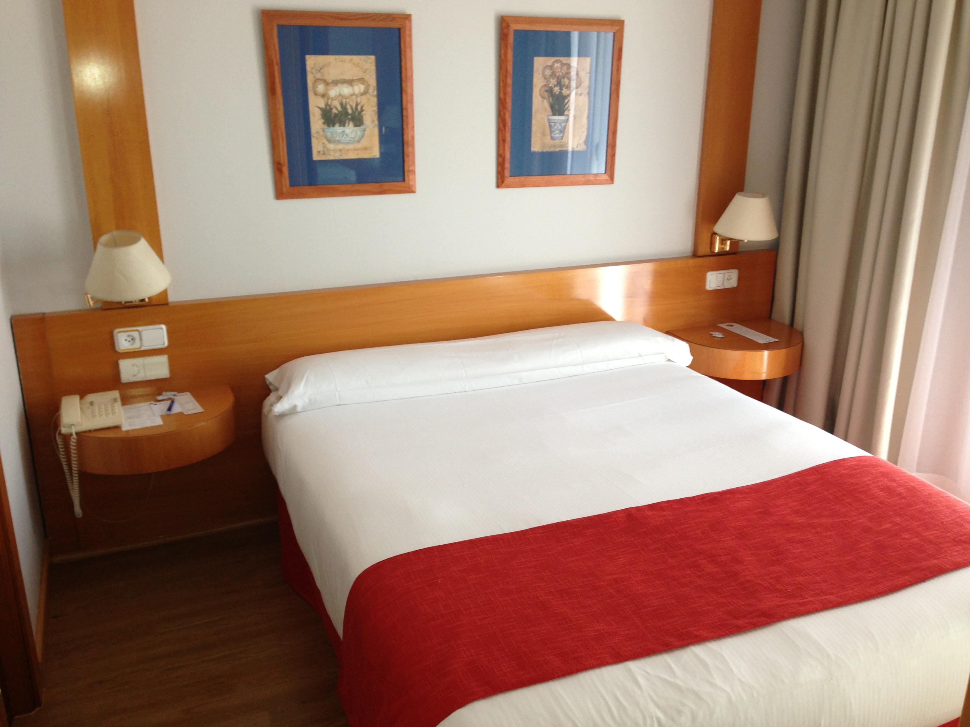 Hotel Muralto Princesa Madrid