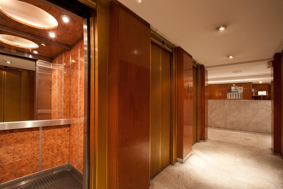 Goya 75 Apartahotel