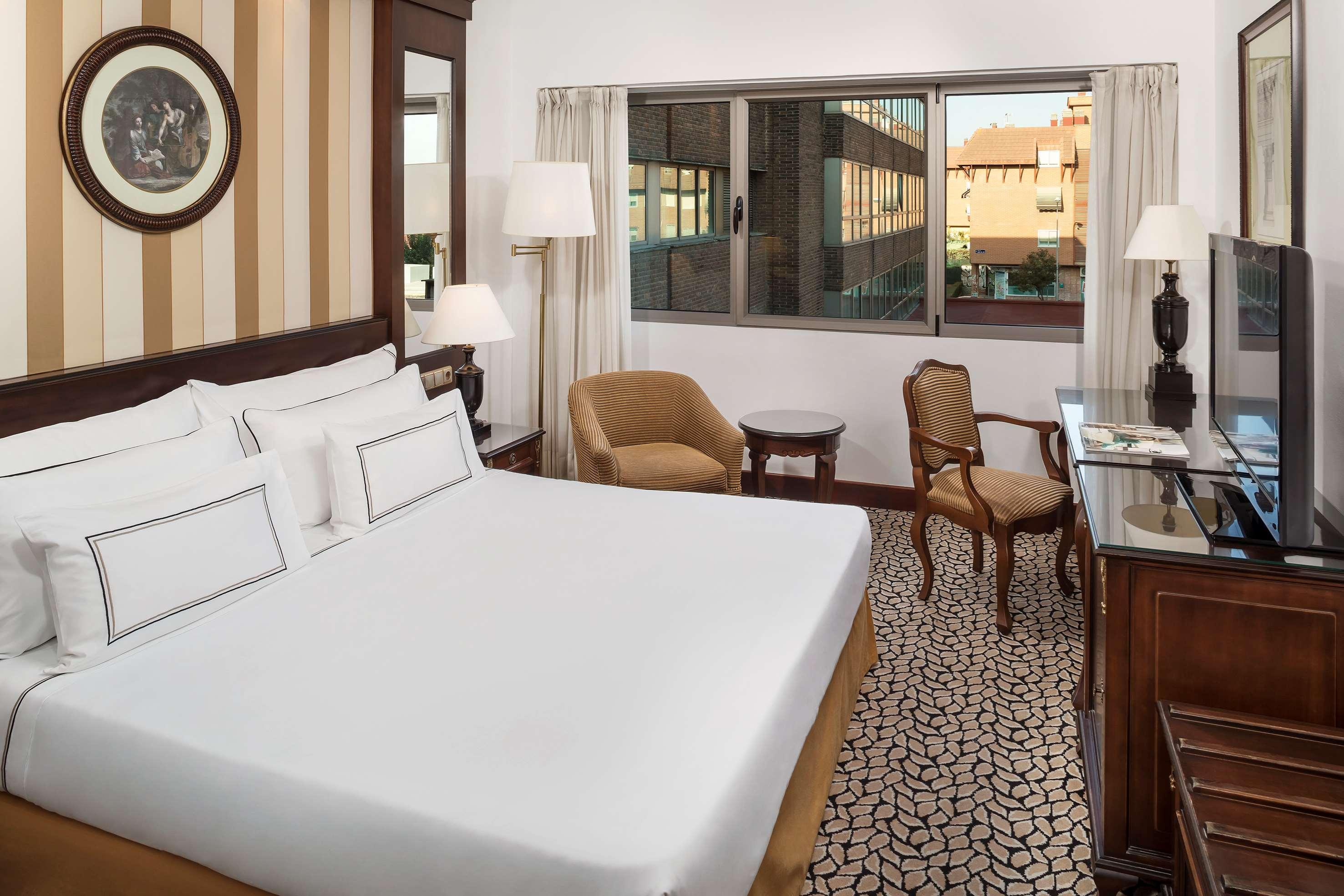 Melia Barajas Hotel