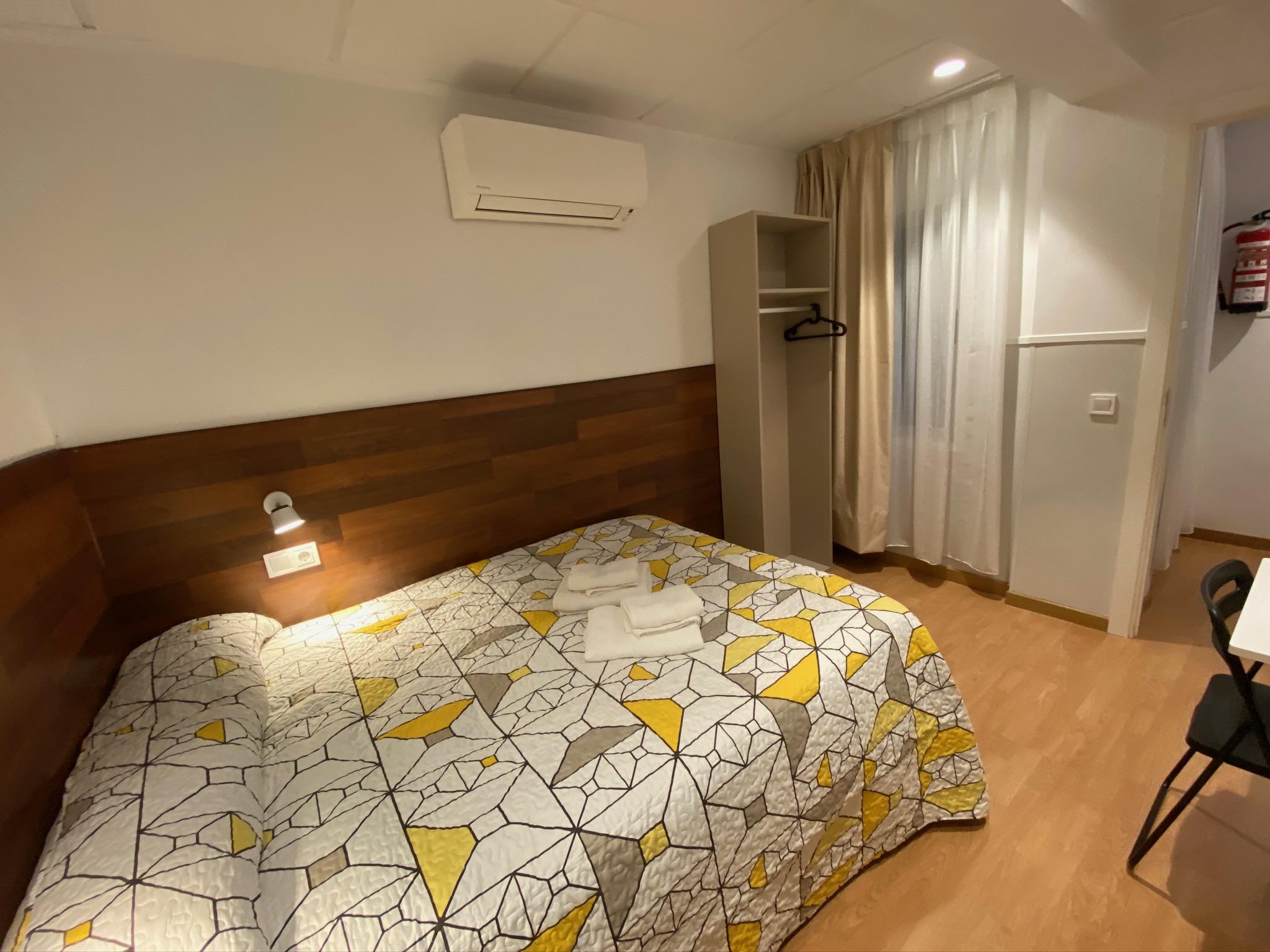 Far Gran Via Hostel Madrid