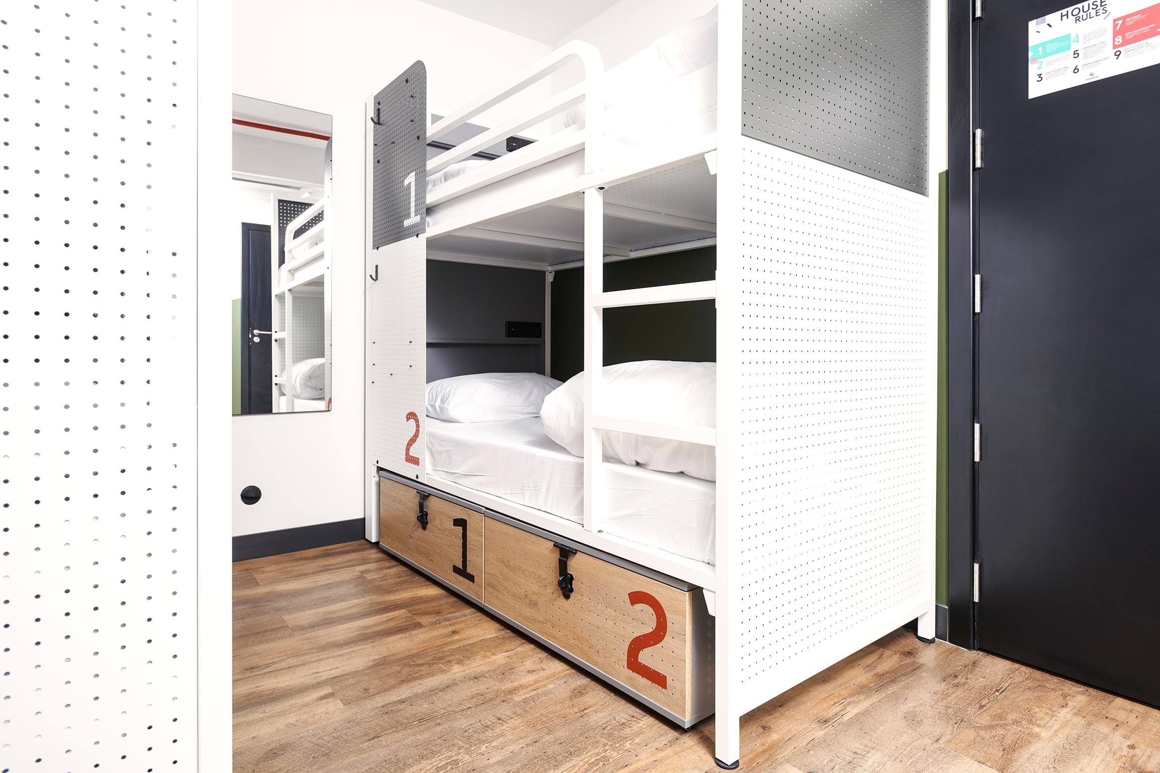 Hotel Generator