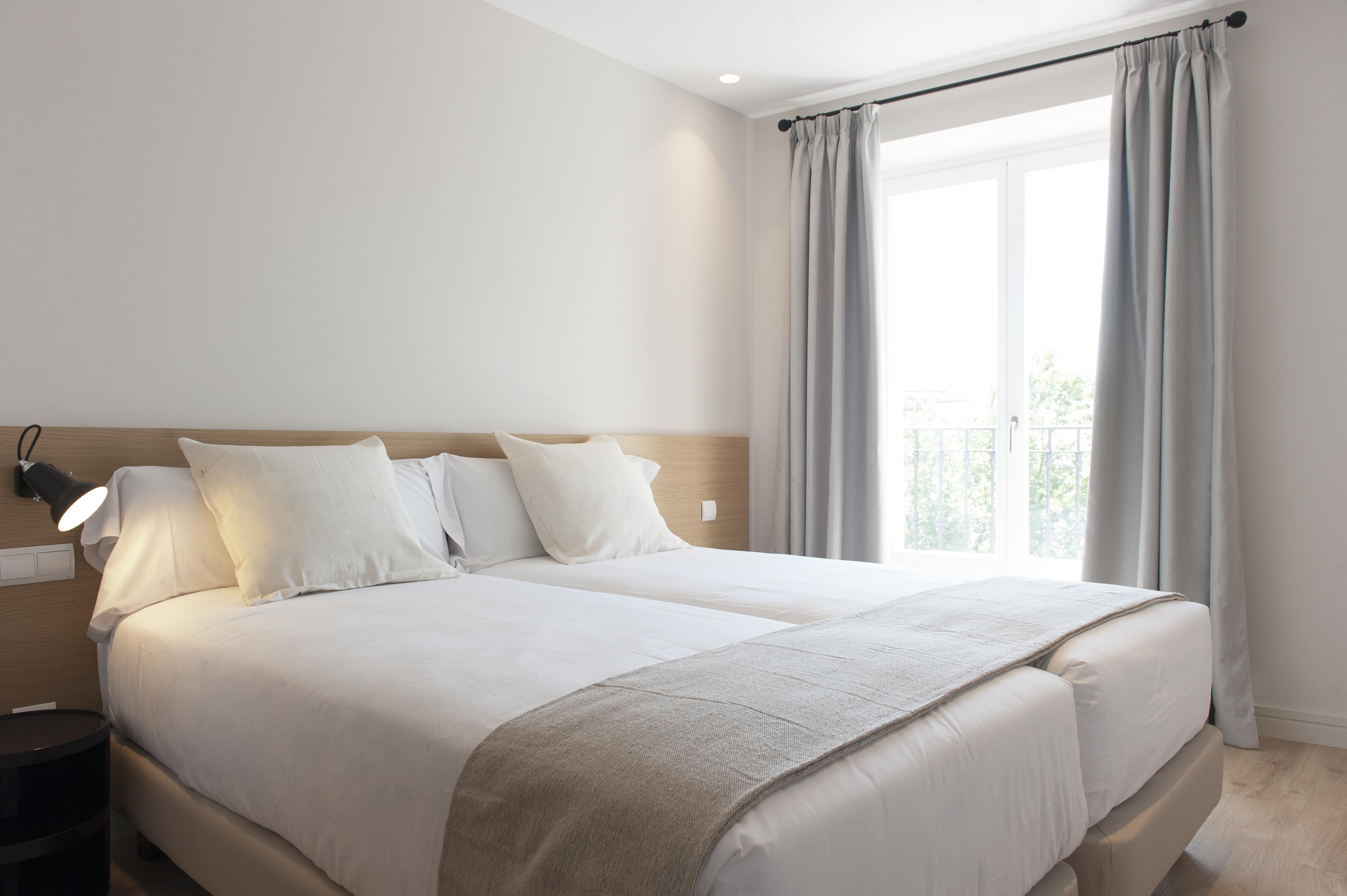 Mh Apartahotel 4*