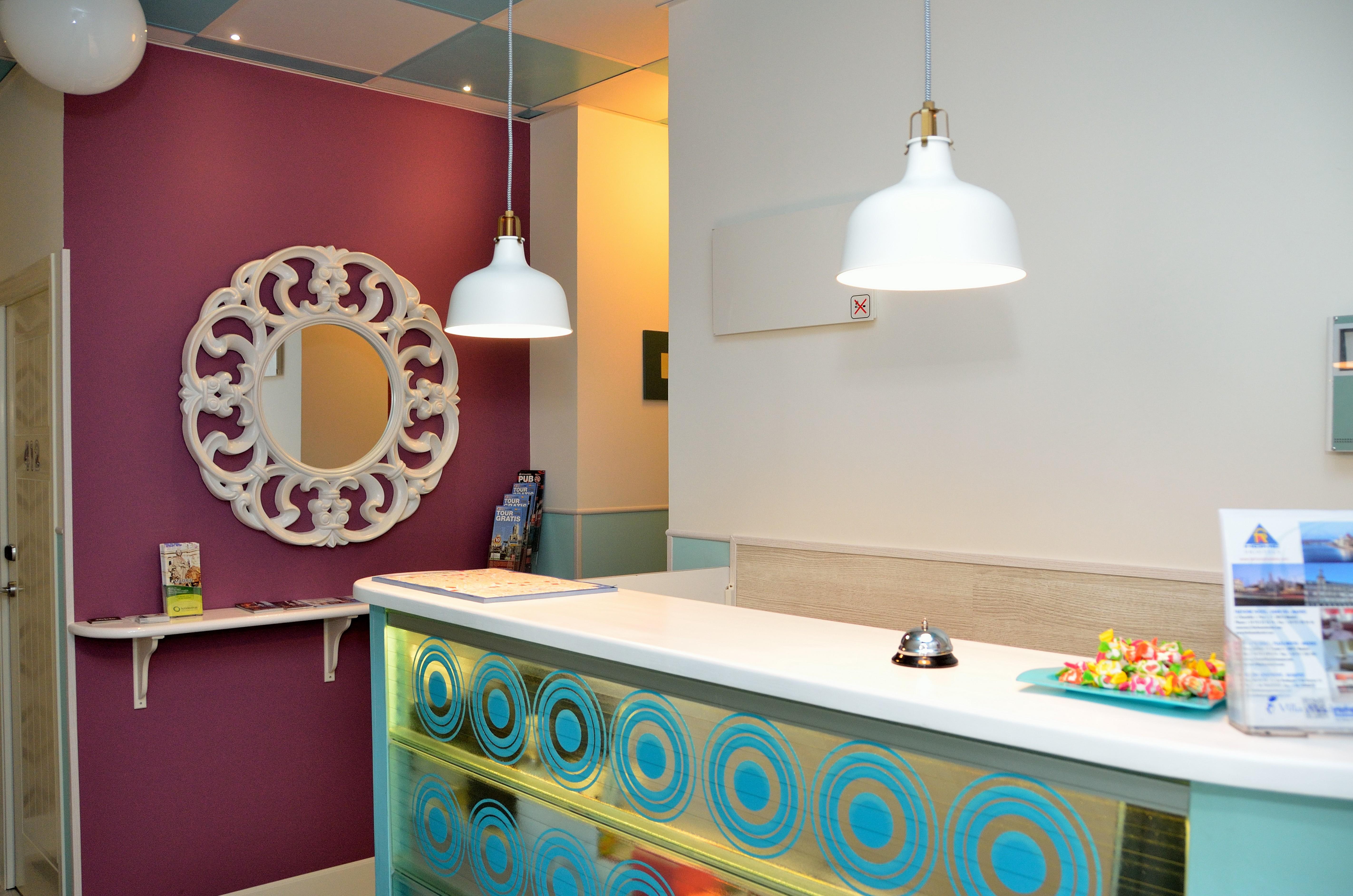 Hostal Far Plaza Mayor *