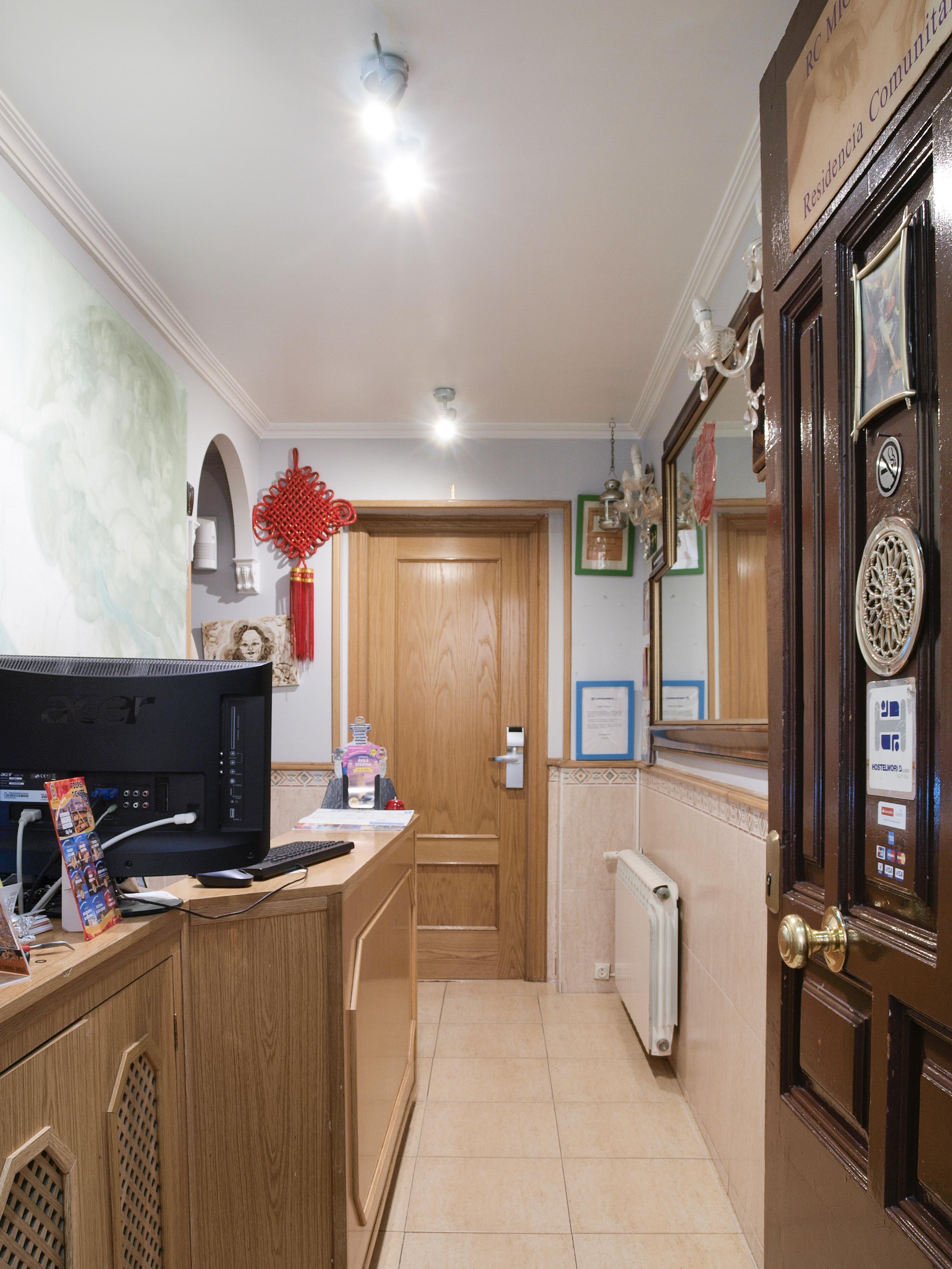 Rc Miguel Angel Hostal