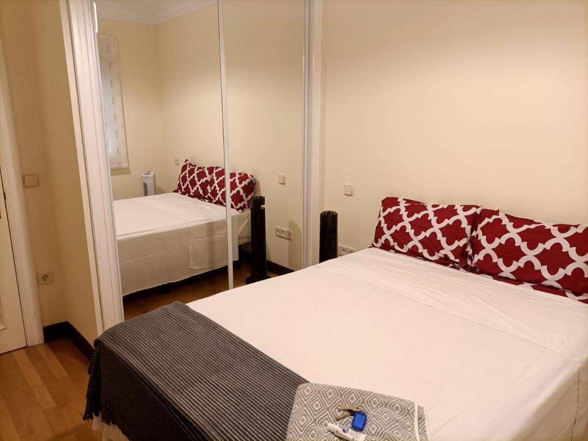 Puerta Del Sol Plaza Mayor Bed and breakfast *