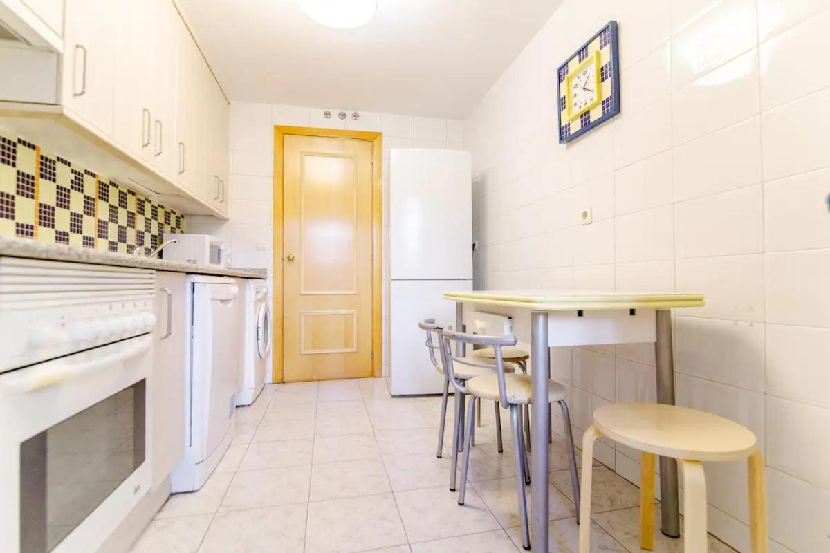 Bright Flat Parking/wanda Metropolitano/airport Apartamento