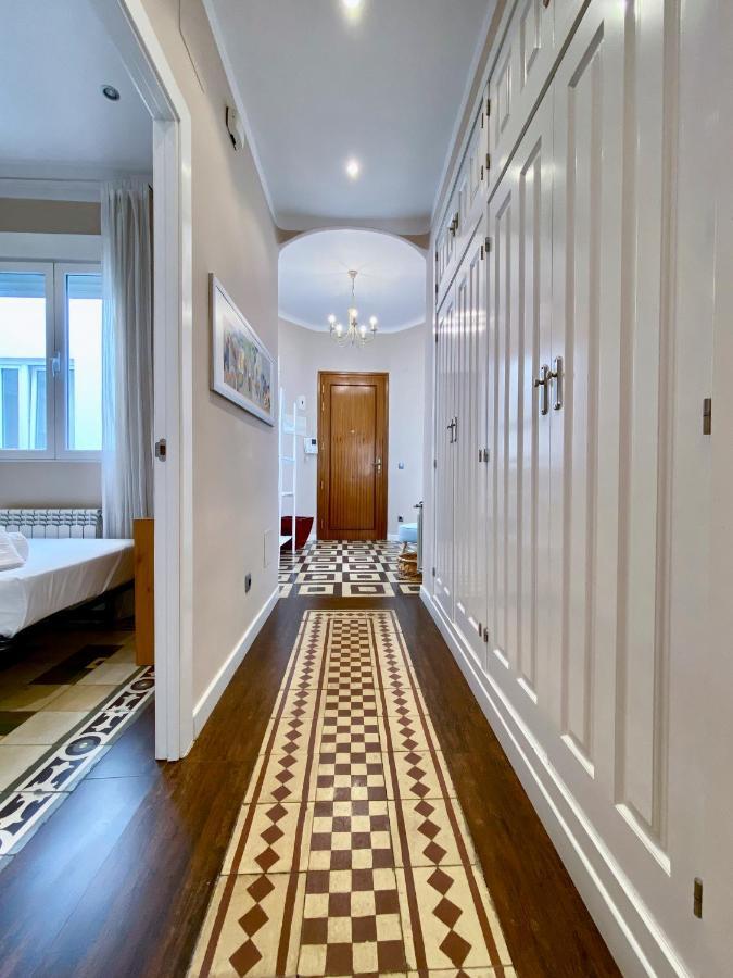 Charming Blasco De Garay - *