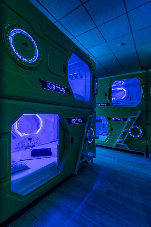 Oxygen Capsula Hostal