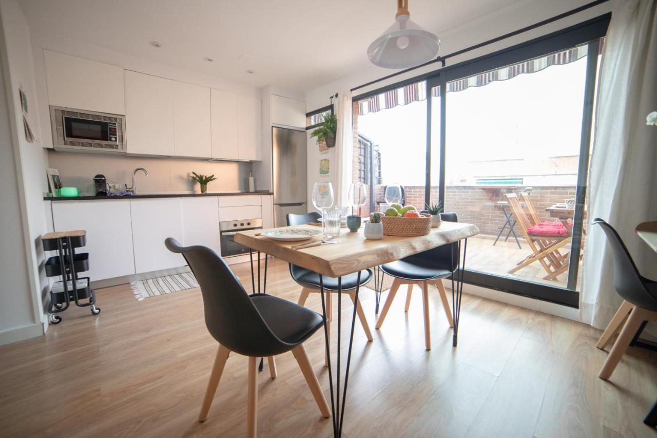 Apartamento Precioso ático Con Gran Terraza Centro Usera Madrid