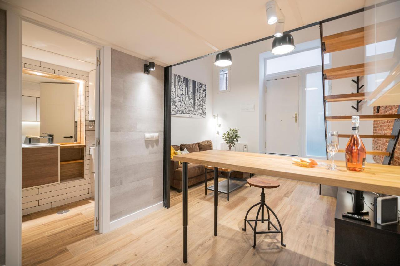 Apartamento Dúplex Con Patio Centro Mpe35