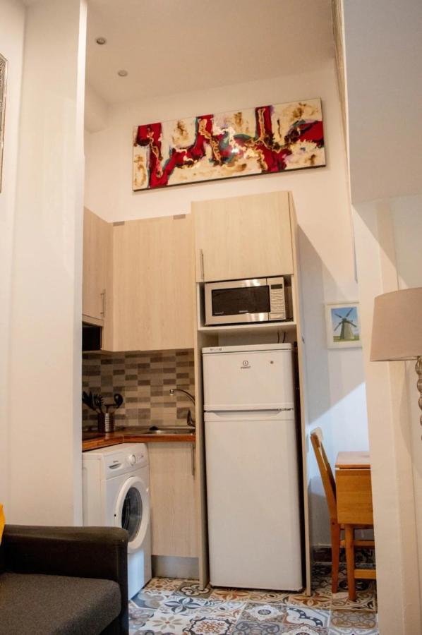 Apartamento Estudio Cerca De Antón Martín 4pax