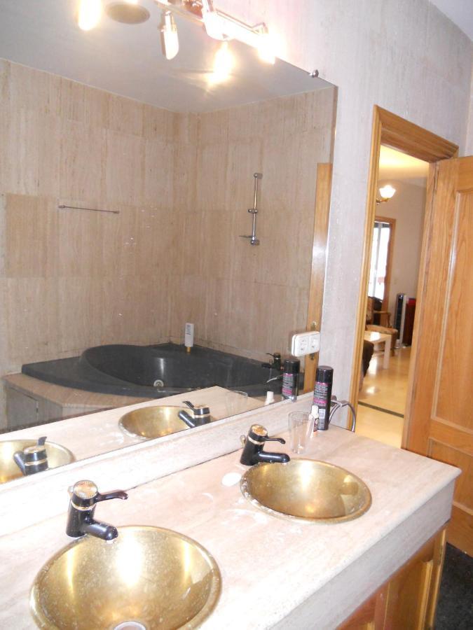 Bookingham ★apartaments & Madrid