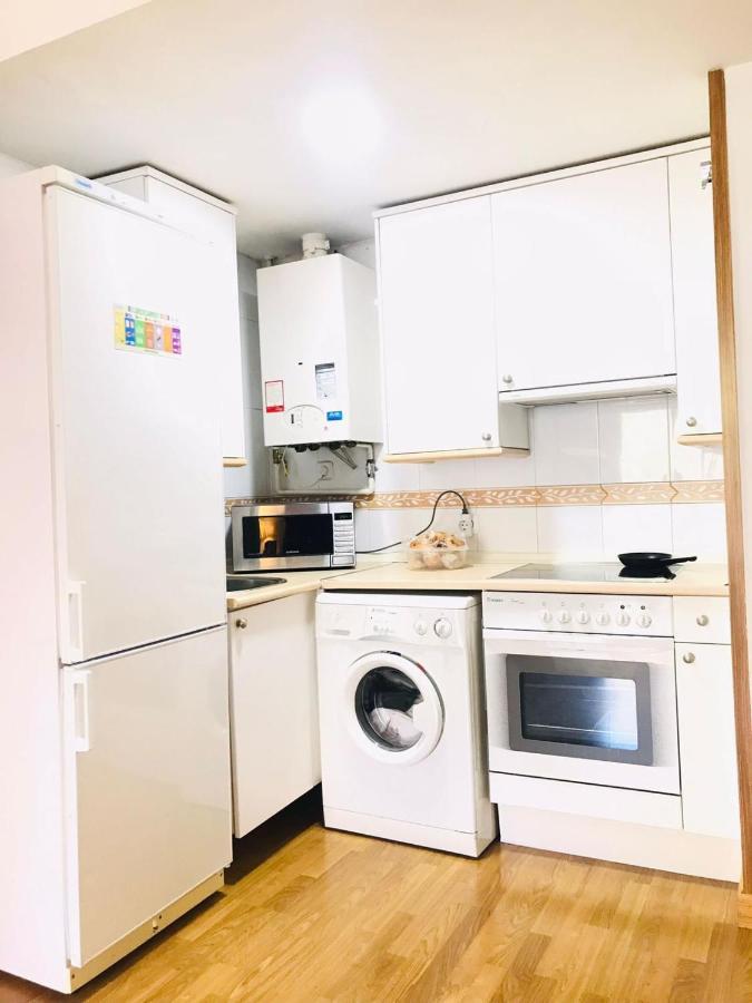 3- Hab Compartida Masculina 8x Hostal