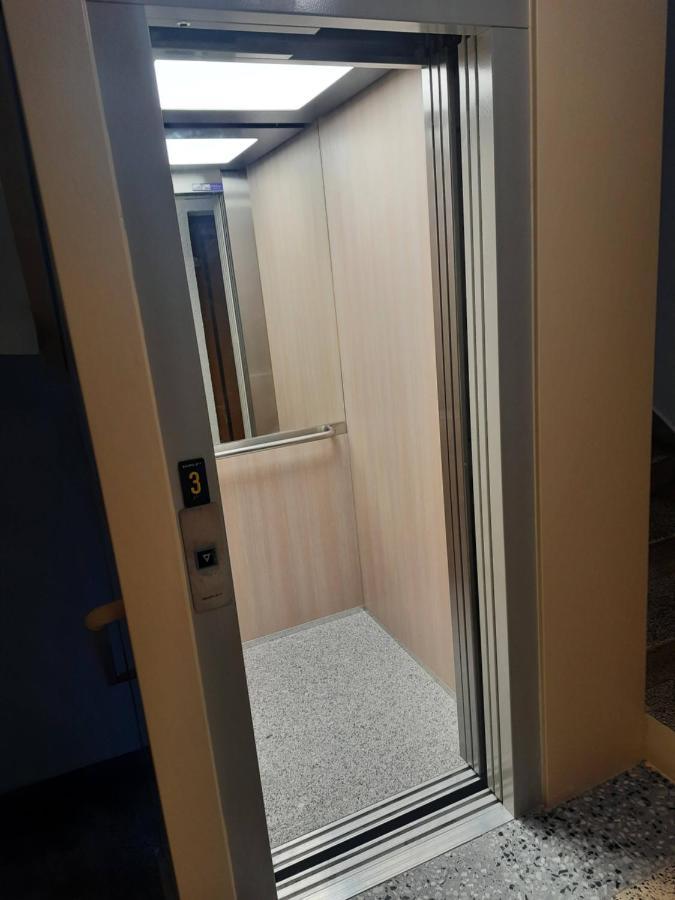 Apartamento Rent 4 *