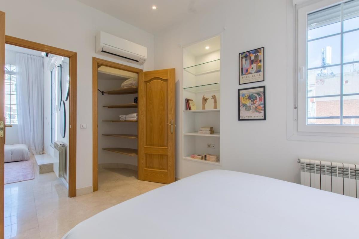 Apartamento Amazinn Places Plaza Canalejas Ii