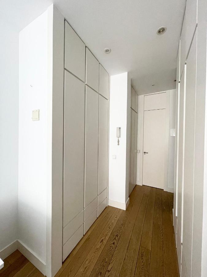 Apartamento Estudio Plaza Mayor La Latina Sol Wi Fi Netflix Ac