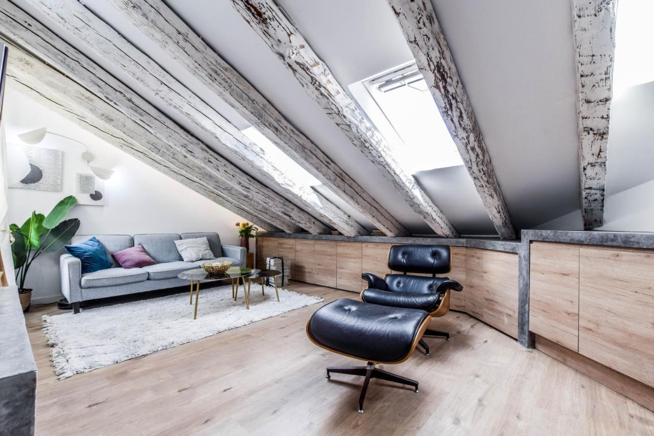 Charming Atico La Latina Apartment