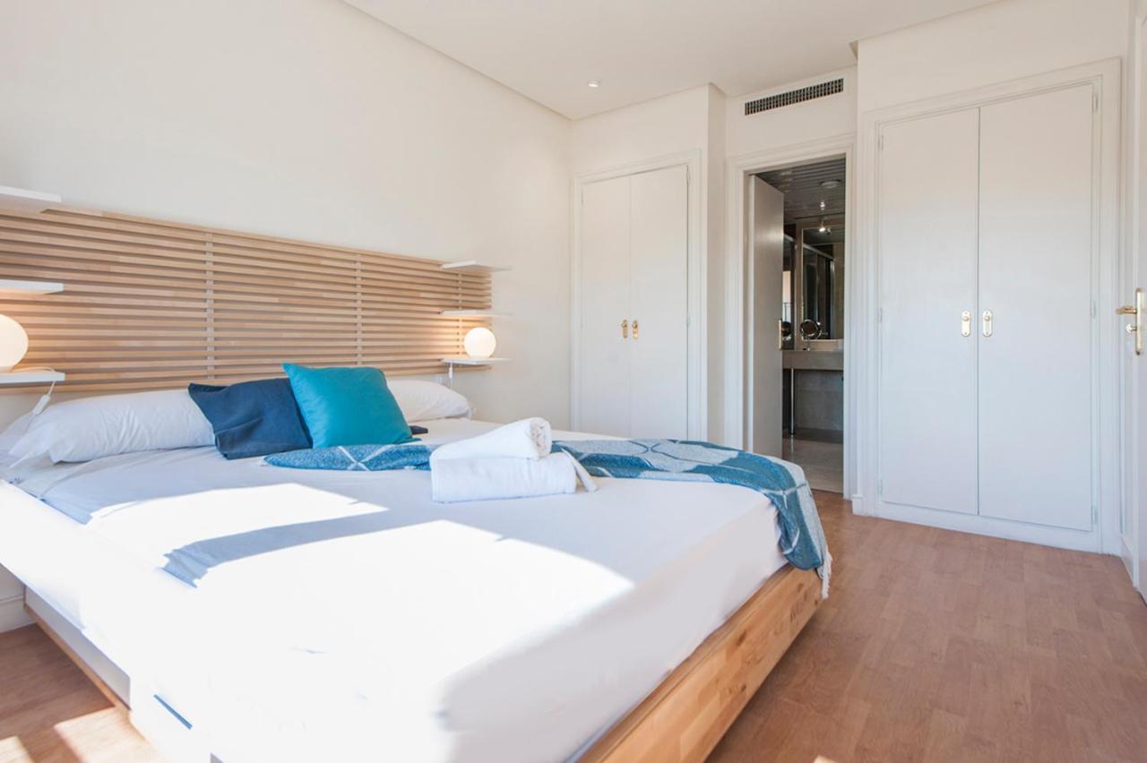 Apartment Luminoso Y Elegante En Urbanizacion De Lujo En Aravaca - / Con Piscina, Gimnasio Y Parking Privado Con Portero Y Vigilancia Madrid