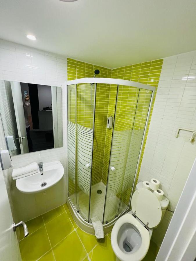 Estudios Ruda 4 *