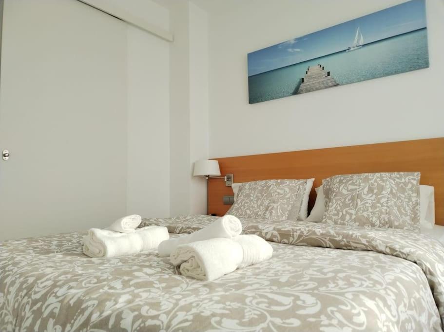 Apartamento Amplio, Luminoso Y Confortable. *