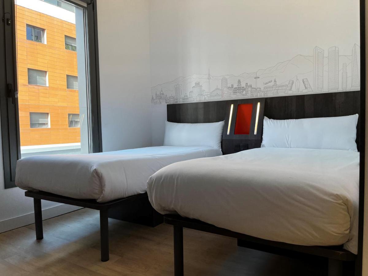 Easyhotel Centro Atocha Pensión 2*