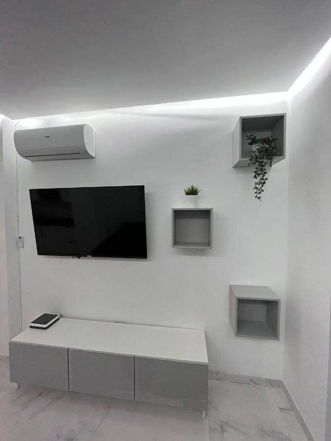 Apartment Sweet *