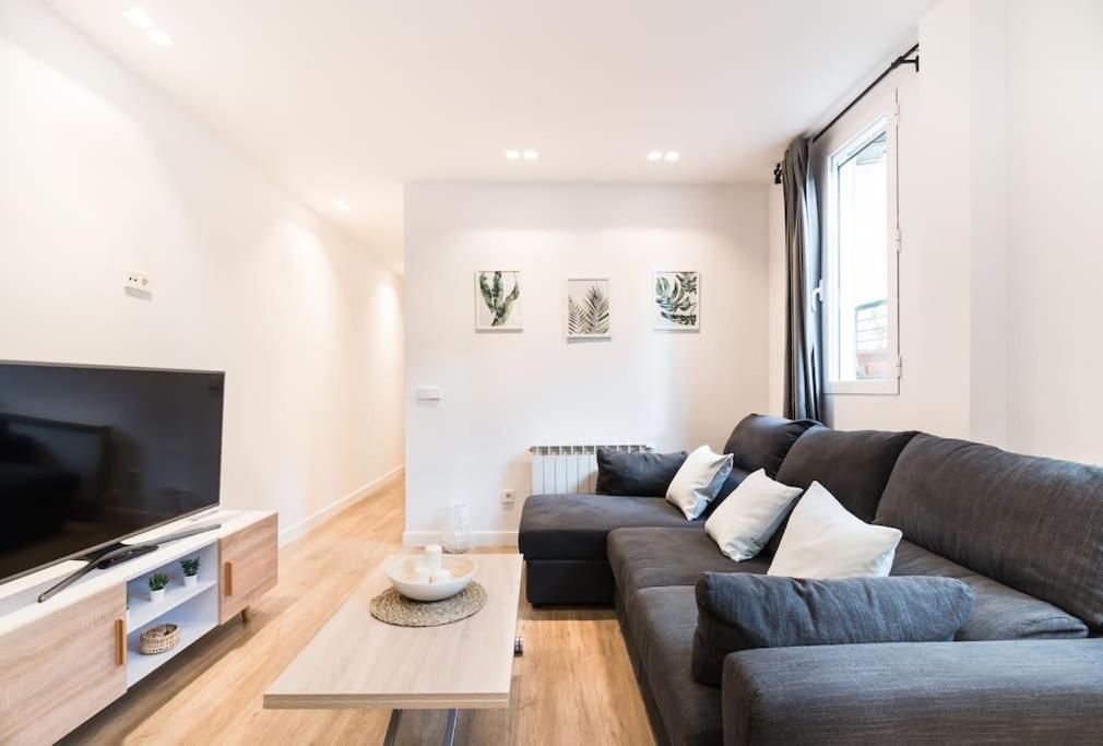 Amazing Apartment! Quiet And Bright, Madrid. Apartamento *