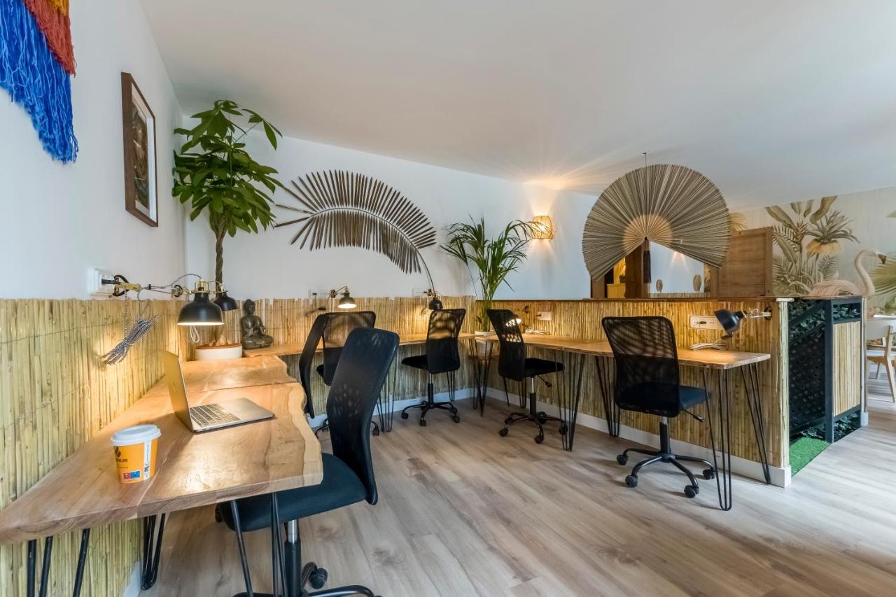 Santo - Coworking - Coliving - Hostal *