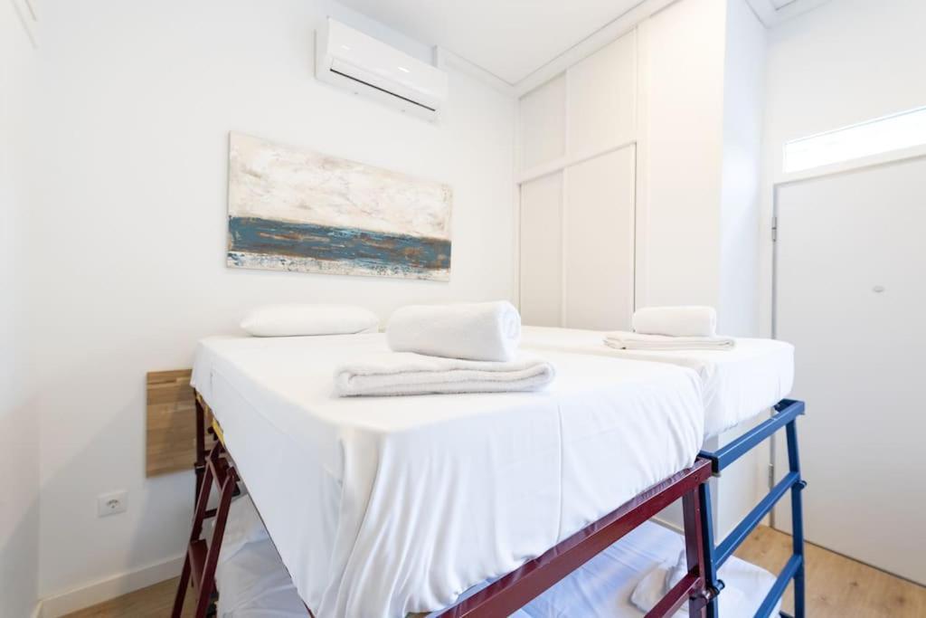 Coqueto En La Calle Caribe. A/c Wifi Apartamento Madrid