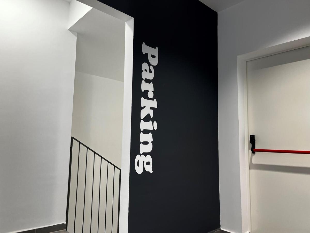 Pensión Easyhotel Centro Atocha 2*