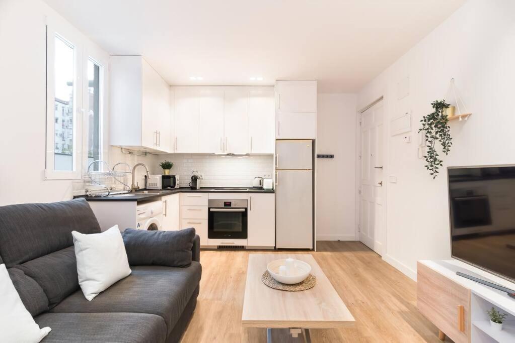 Amazing Apartment! Quiet And Bright, Madrid. *