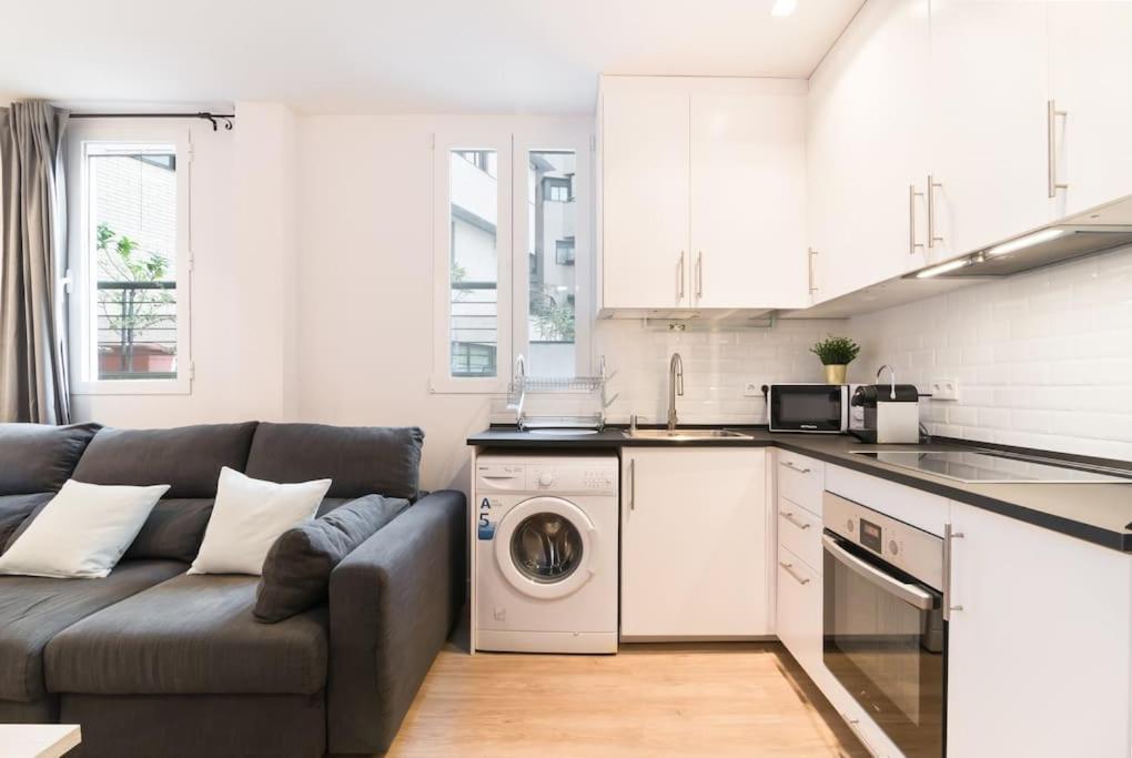 Amazing Apartment! Quiet And Bright, Madrid. Apartamento