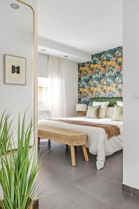 New Heima Colon Square Apartamento *