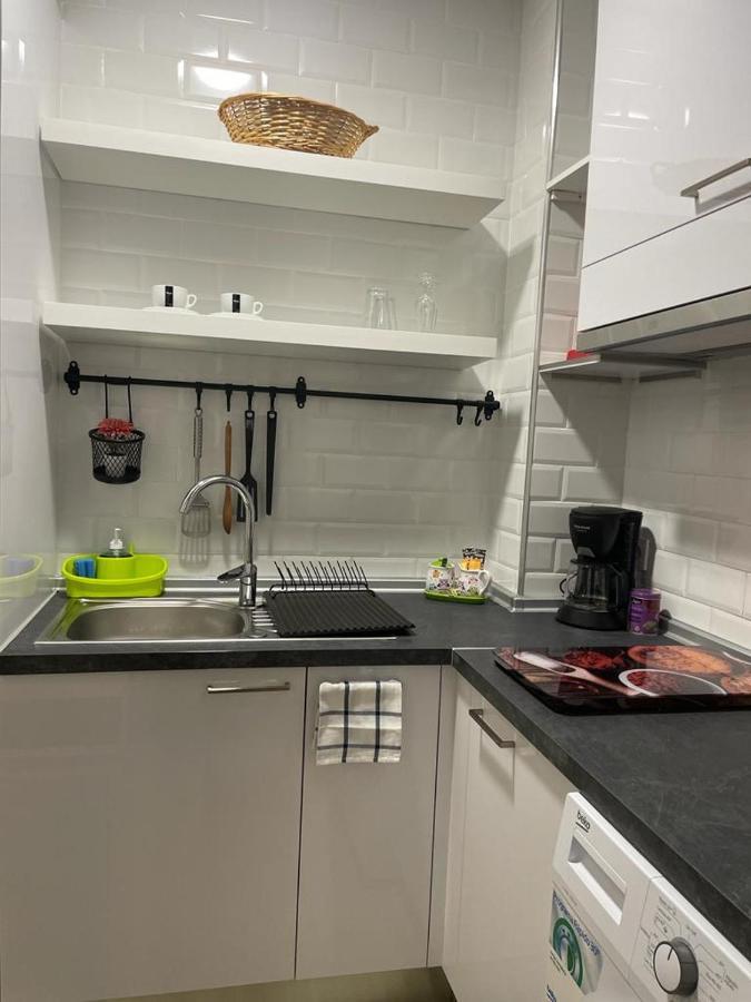 Apartamento Acogedor Apartamento, Completamente Amoblado *