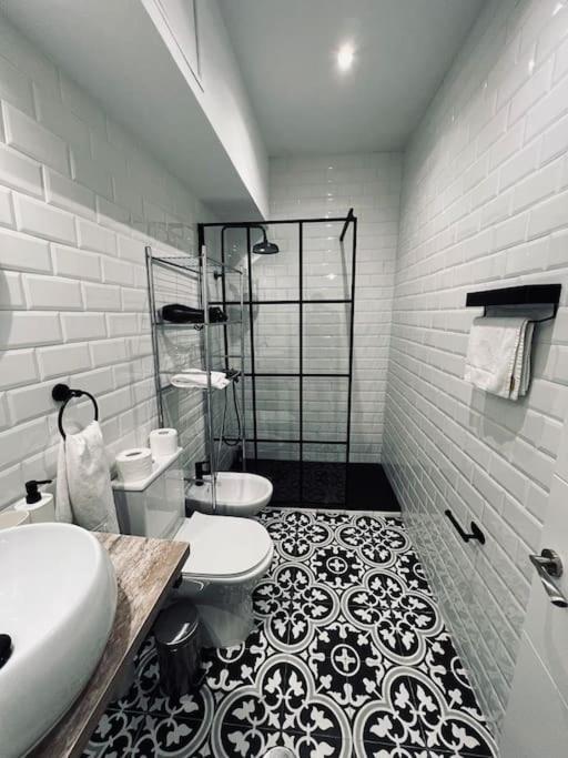 C/cabeza Cool Apt 7 Al Lado D Tirso De Molina *