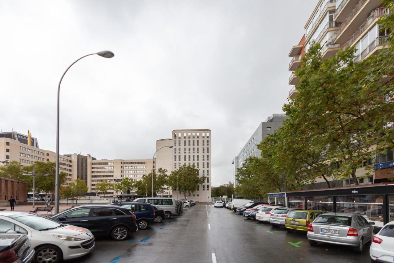 Urbantec Realty - Plaza De Castilla Apartment *