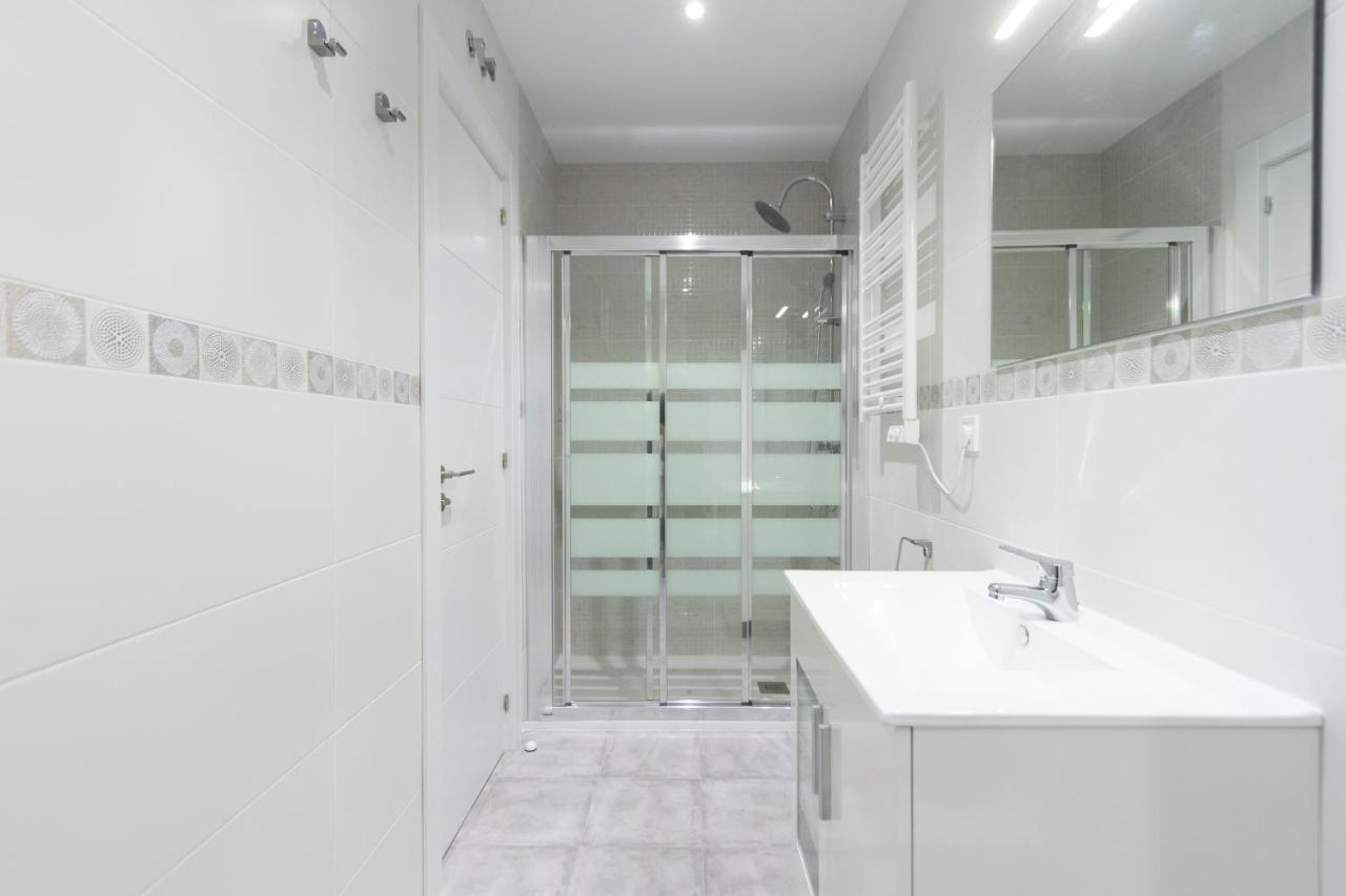 Urbantec Realty - Plaza De Castilla