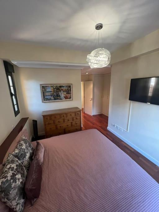 Stunning 3 Bedroom Flat, All Exterior In Chamberi Apartamento