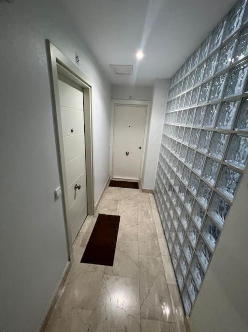 Apartamento Stunning 3 Bedroom Flat, All Exterior In Chamberi Madrid