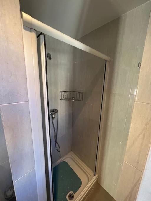 Stunning 3 Bedroom Flat, All Exterior In Chamberi Madrid