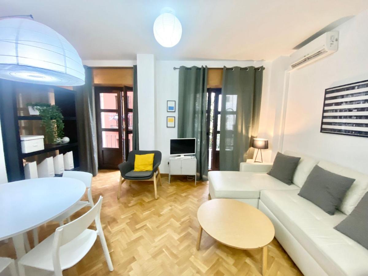 Centro Embajadores / Luxury Apartamento