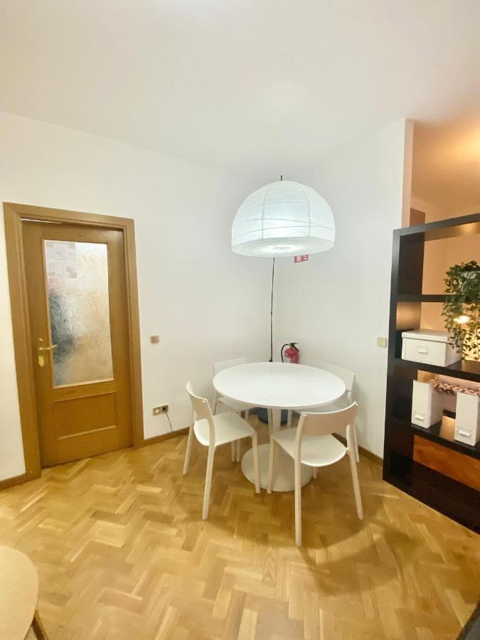 Apartamento Centro Embajadores / Luxury